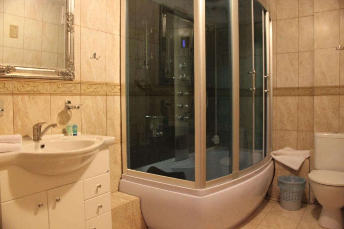 Bed and Breakfast Taurage Center - Housity