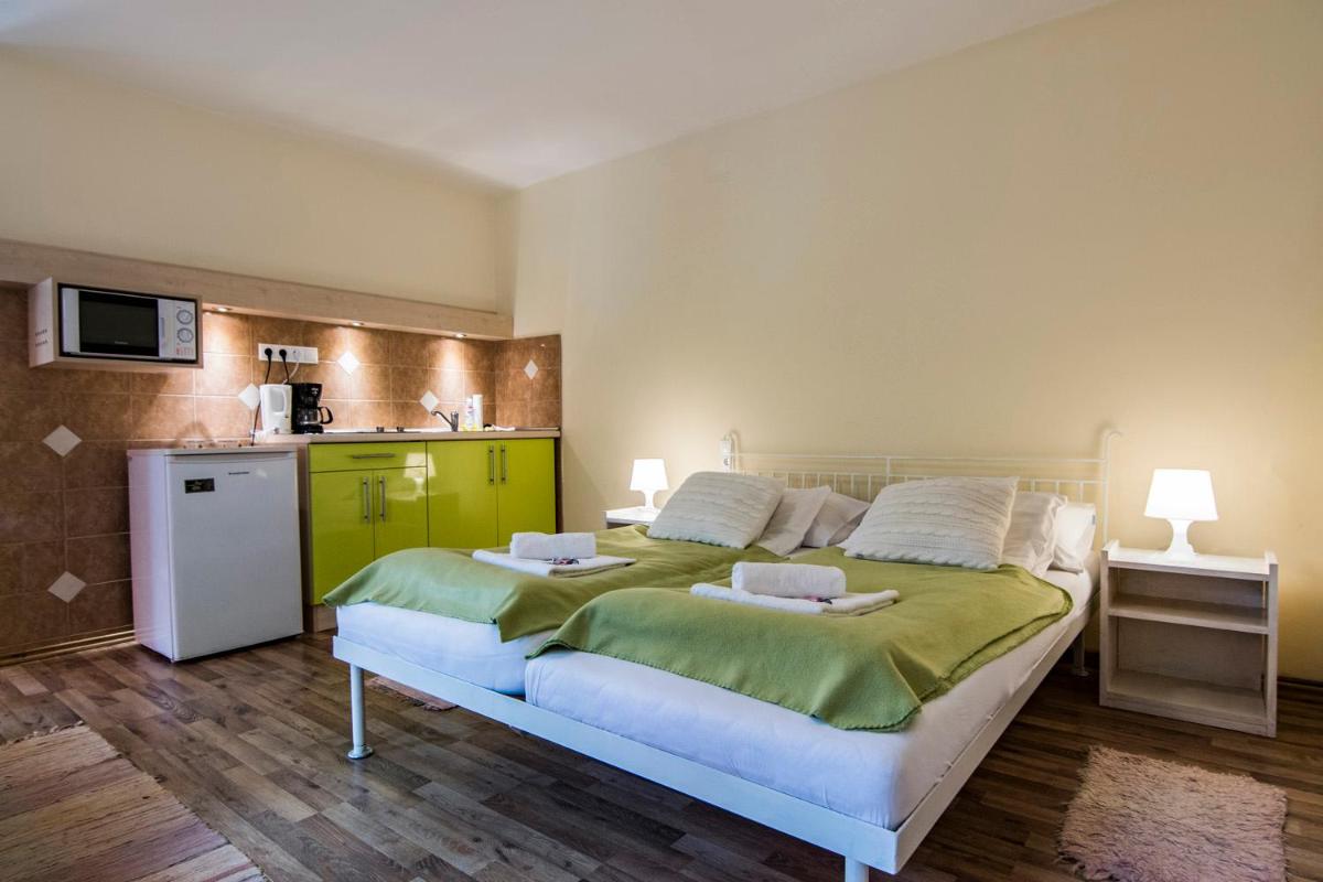 Vági Apartment - Housity