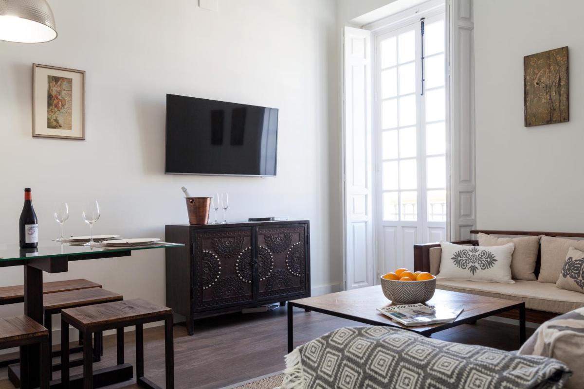 Suitetrails - Stunning Boutique - Space Maison Apartments