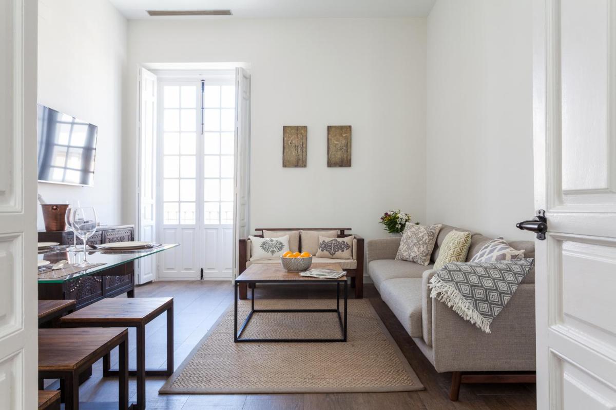 Suitetrails - Stunning Boutique - Space Maison Apartments