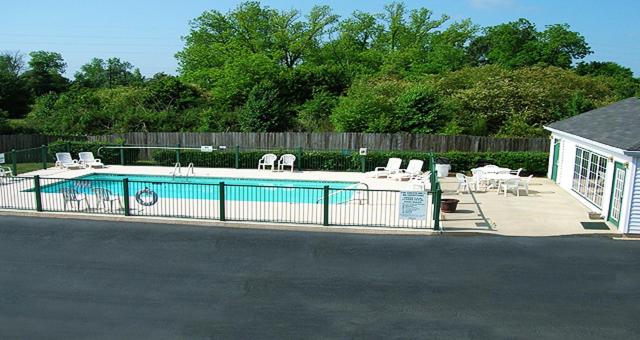 Jameson Inn - Perry - Housity