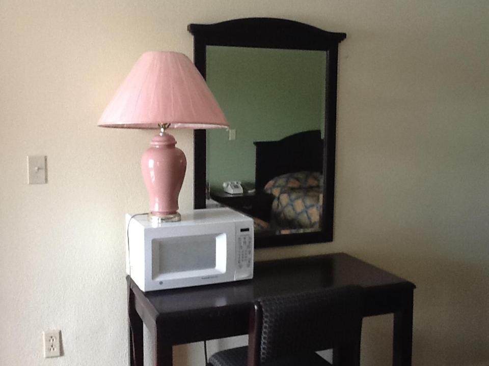 Relax Inn - Lakeland - Housity