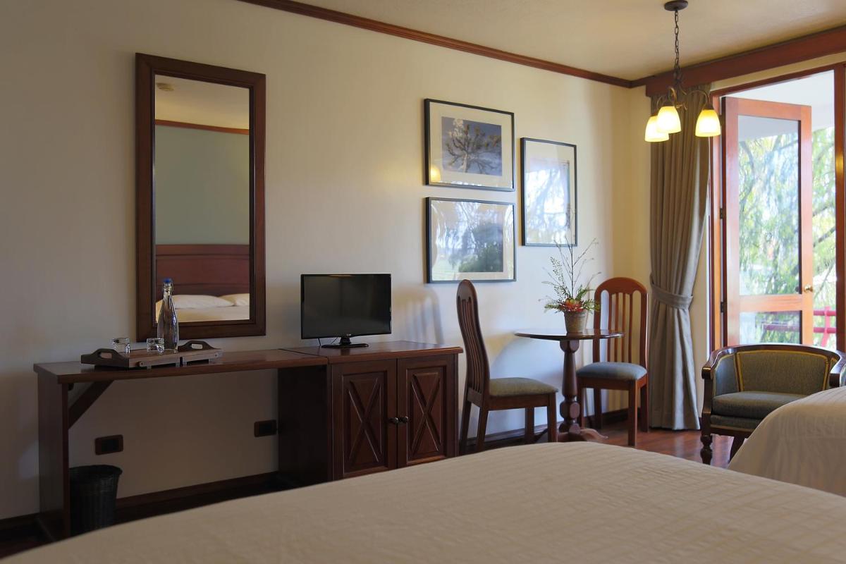 Hotel Residencia del Sol - Housity