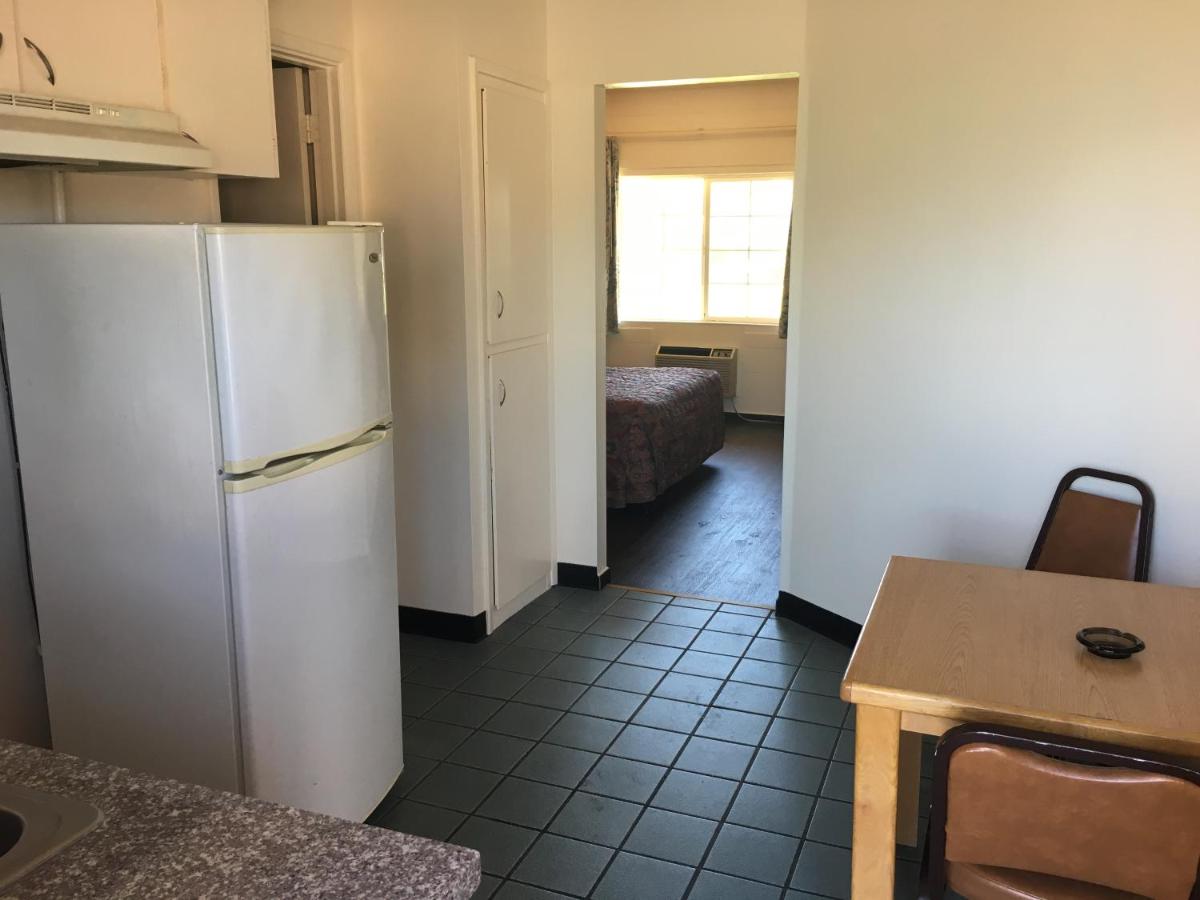 Budget Inn Motel - Housity
