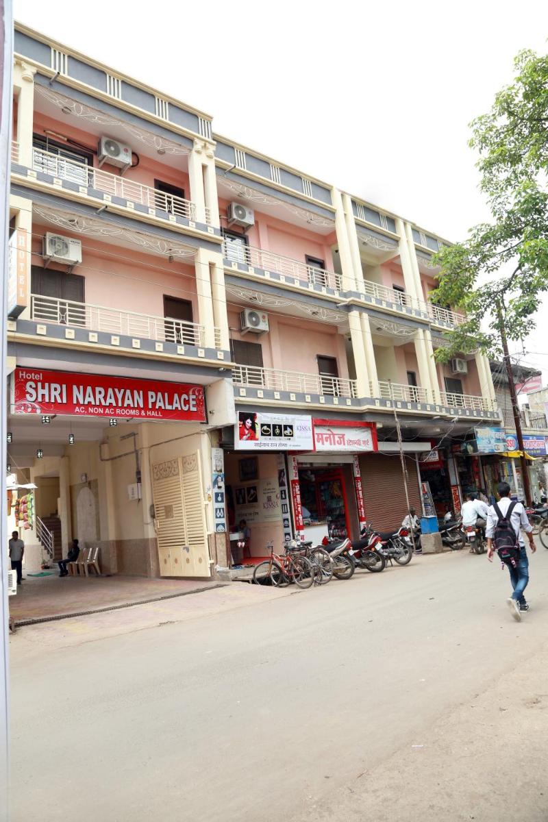 Hotel Shri Narayan palace - Housity