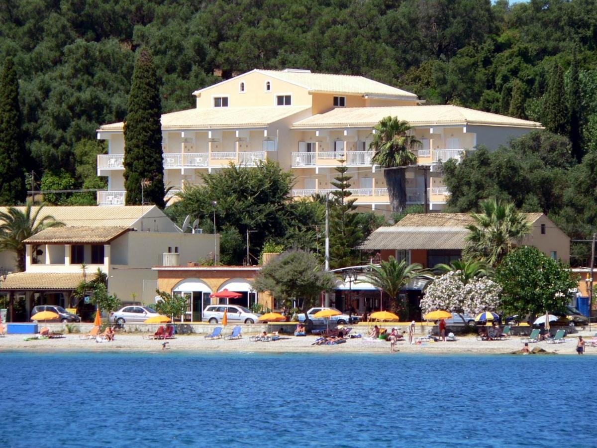 Ipsos Beach Hotel - Housity
