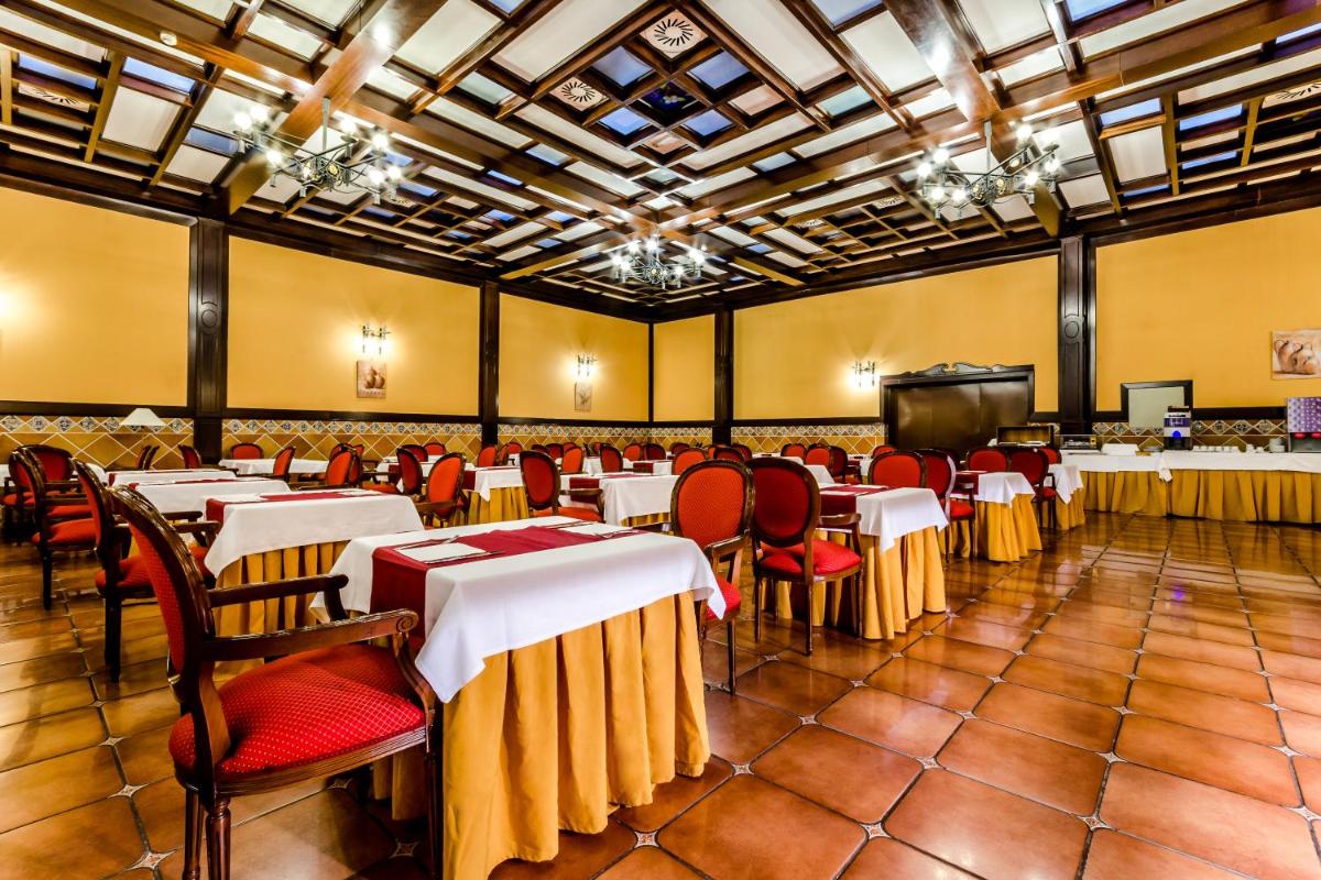 Un restaurante o sitio para comer en Hotel Doña Brígida – Salamanca Forum