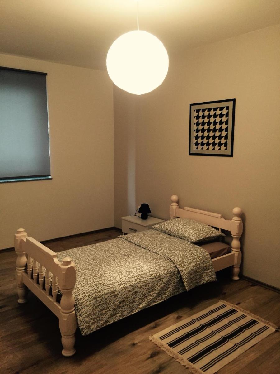 Apartment Adi - Housity