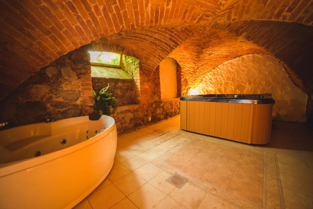 Guesthouse Kadrina Mõis - Housity