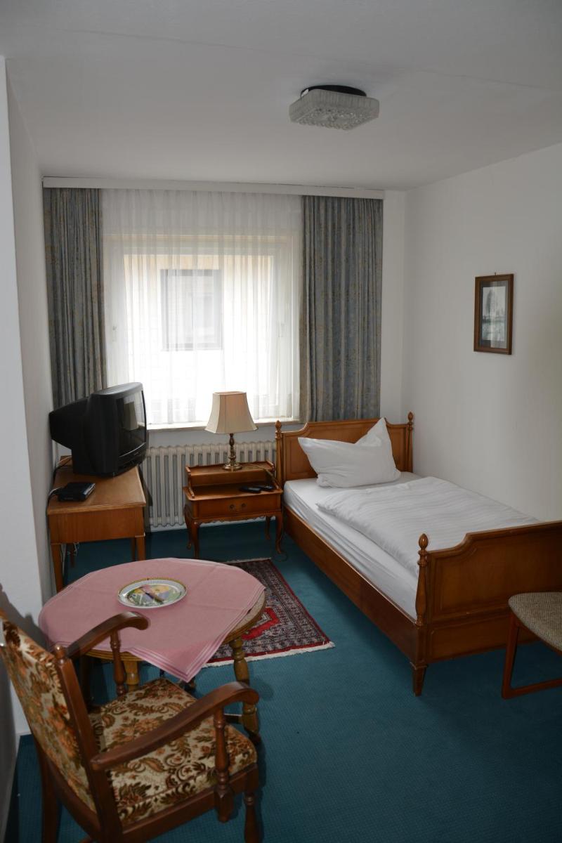 Pension Cecilie - Housity