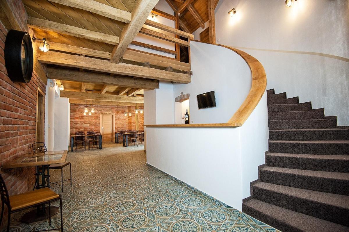 Vila Lednice - Housity