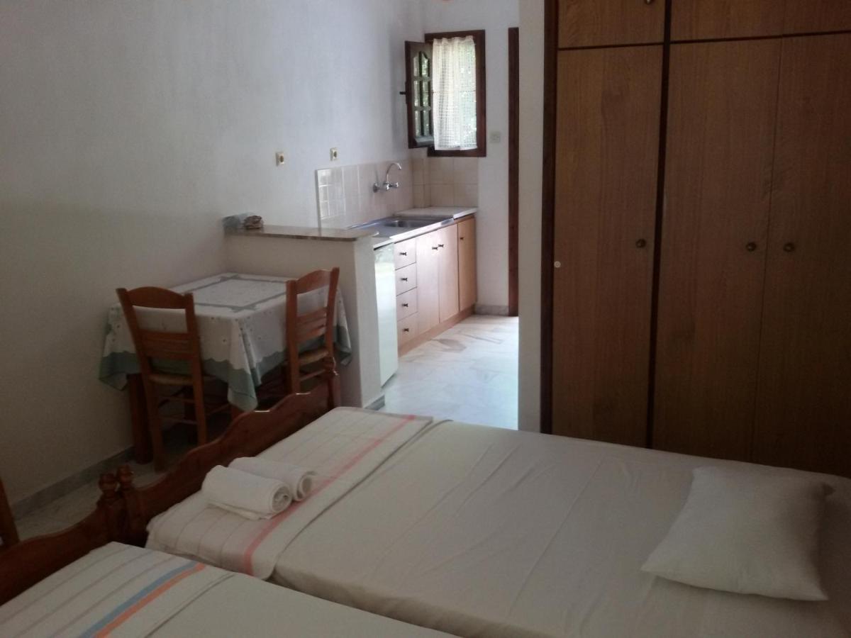 Paparizou Apartments - Housity