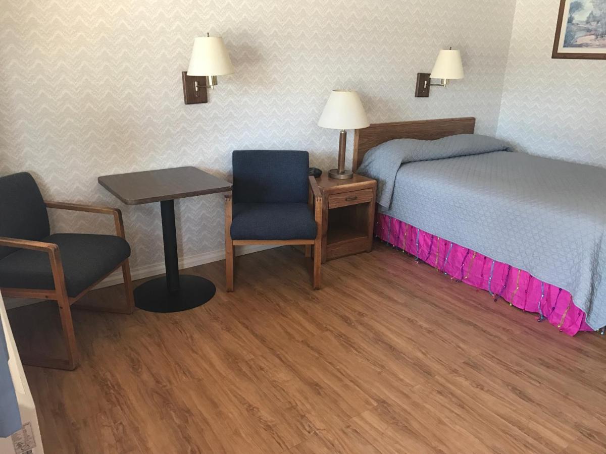 Creekside Lodge - Housity