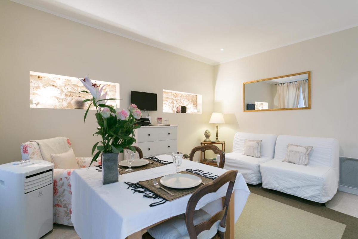 Quartier Latin Apartments 3 Apartments to choose! - Housity