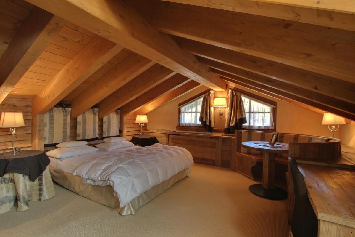 Hotel Bait de Angial - Housity