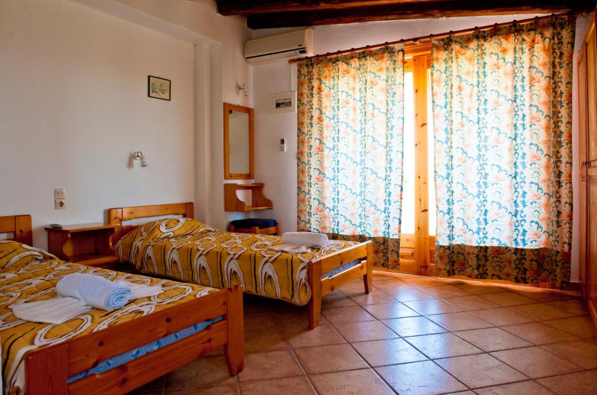 Camelia studios Skiathos Town - Hizvo