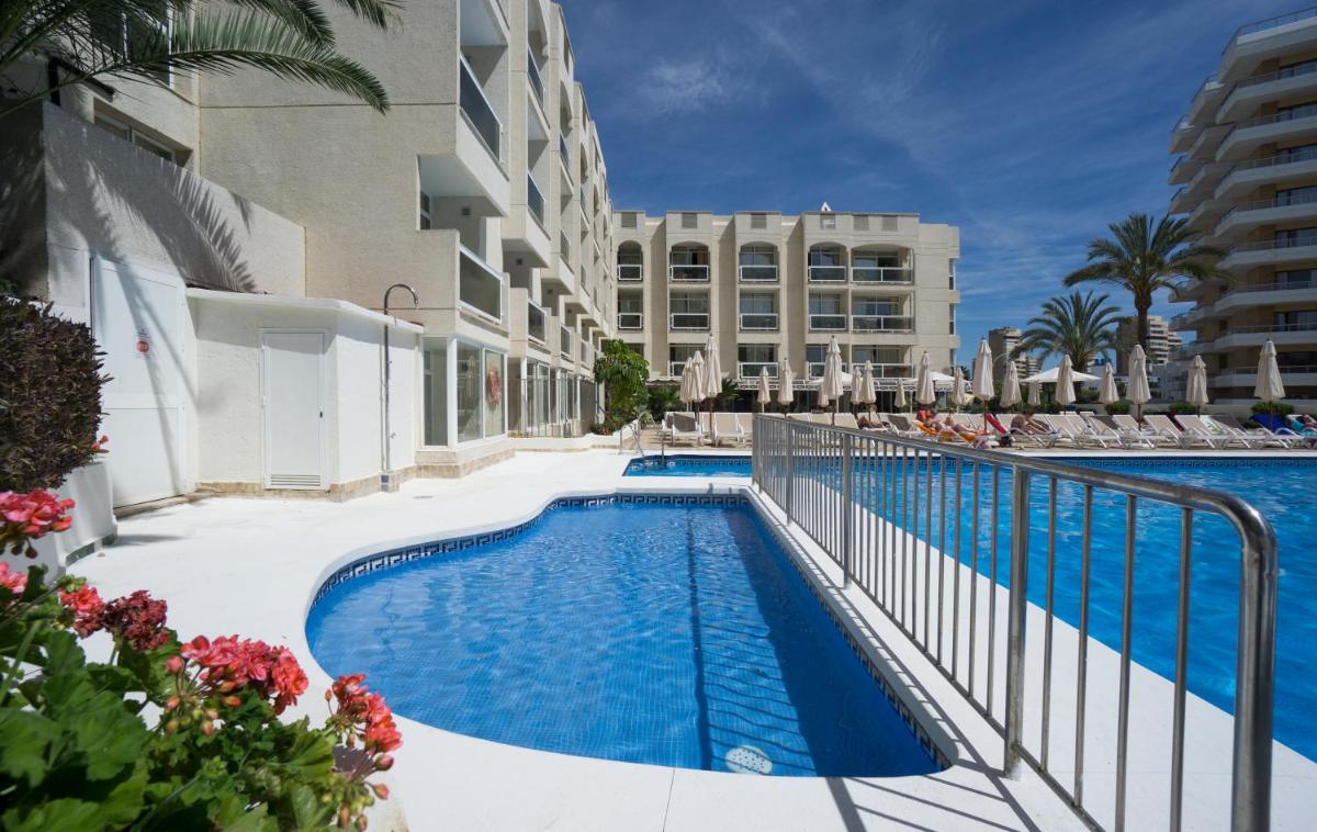 Piscina en o cerca de MS Aguamarina Costa del Sol