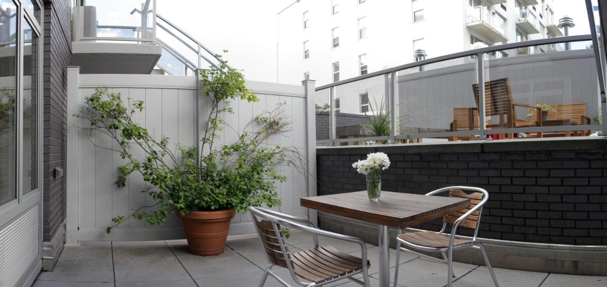 Sanctuary NYC Retreats - Housity