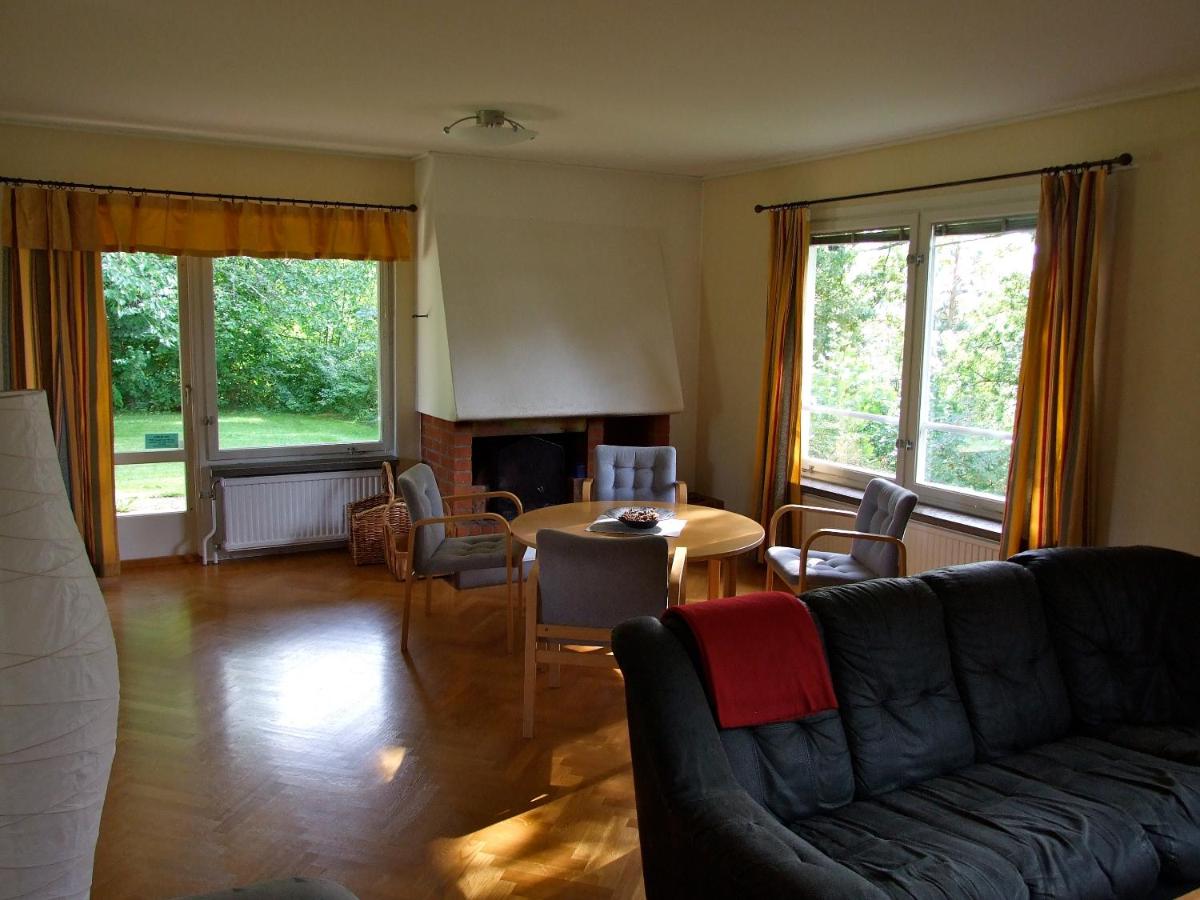 Liljeholmen Herrgård Hostel - Housity
