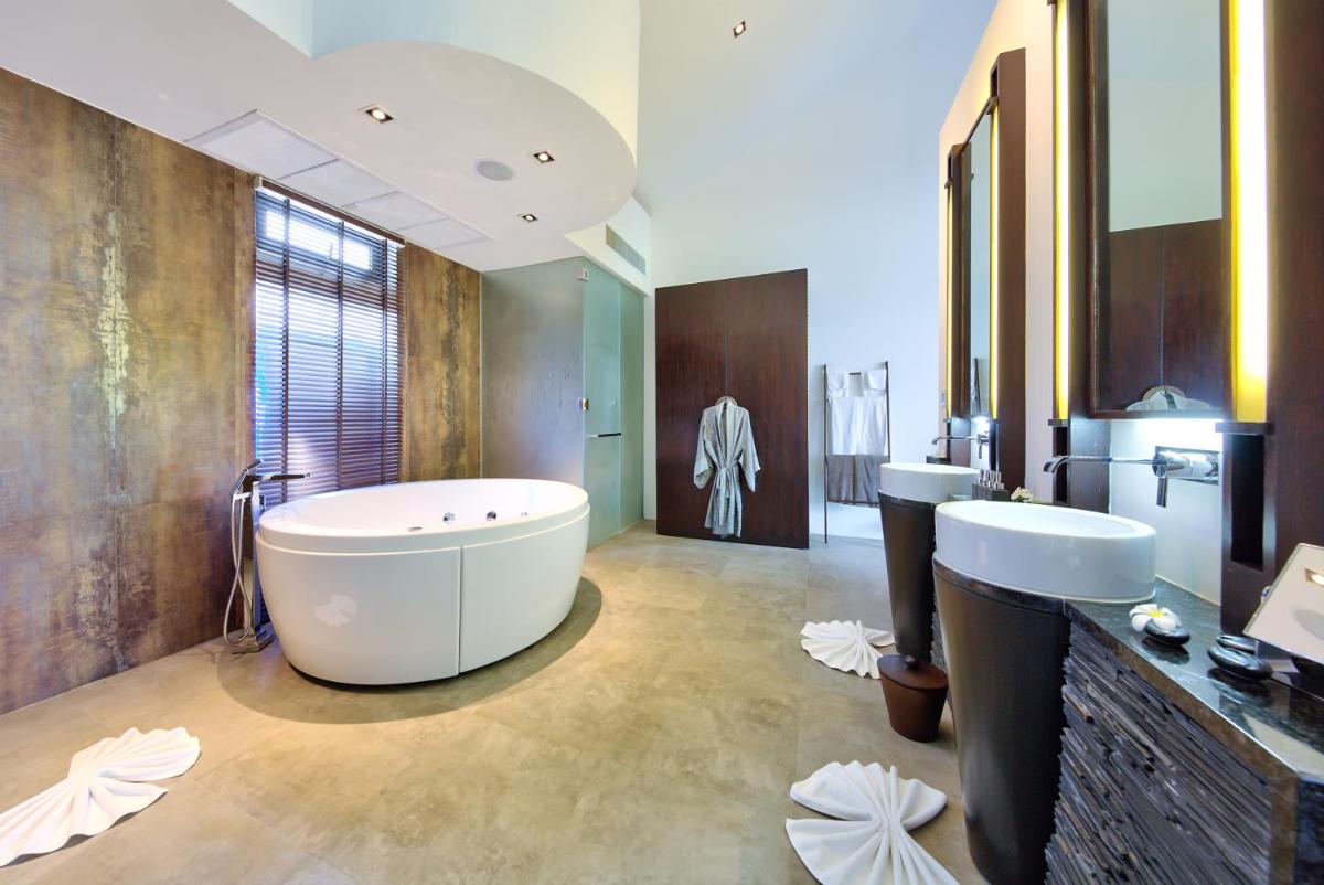 Suitetrails - Beachfront Villa Baan Paradise