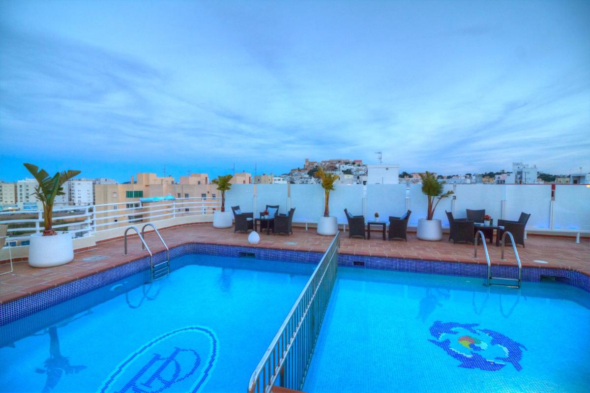 Piscina en o cerca de Hotel Royal Plaza