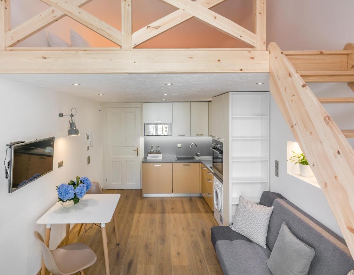 Mordecai 12 Apartments by Adrez - Housity