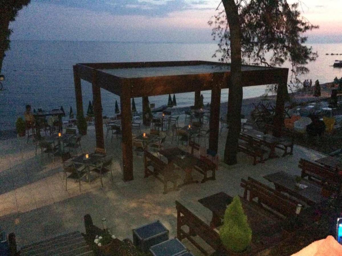 Apartments Cecunjanin - Housity