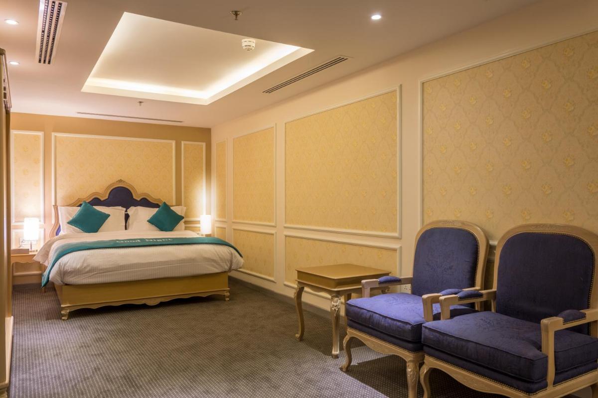 Suitetrails - La Roche Hotel