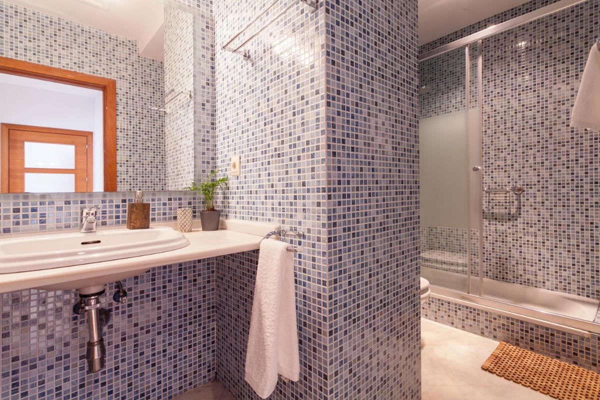 Suitetrails - Luxury Rooftop - Space Maison Apartments