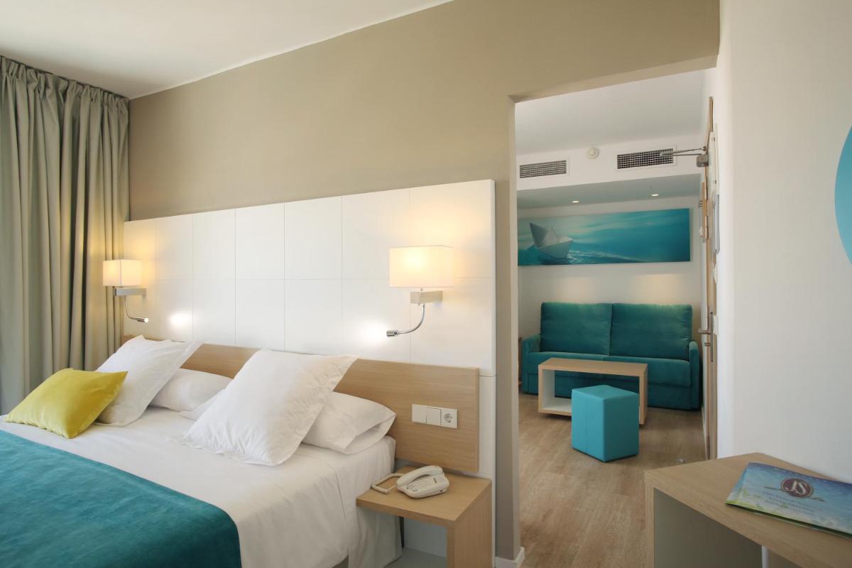 Cama o camas de una habitación en JS Palma Stay - Adults Only