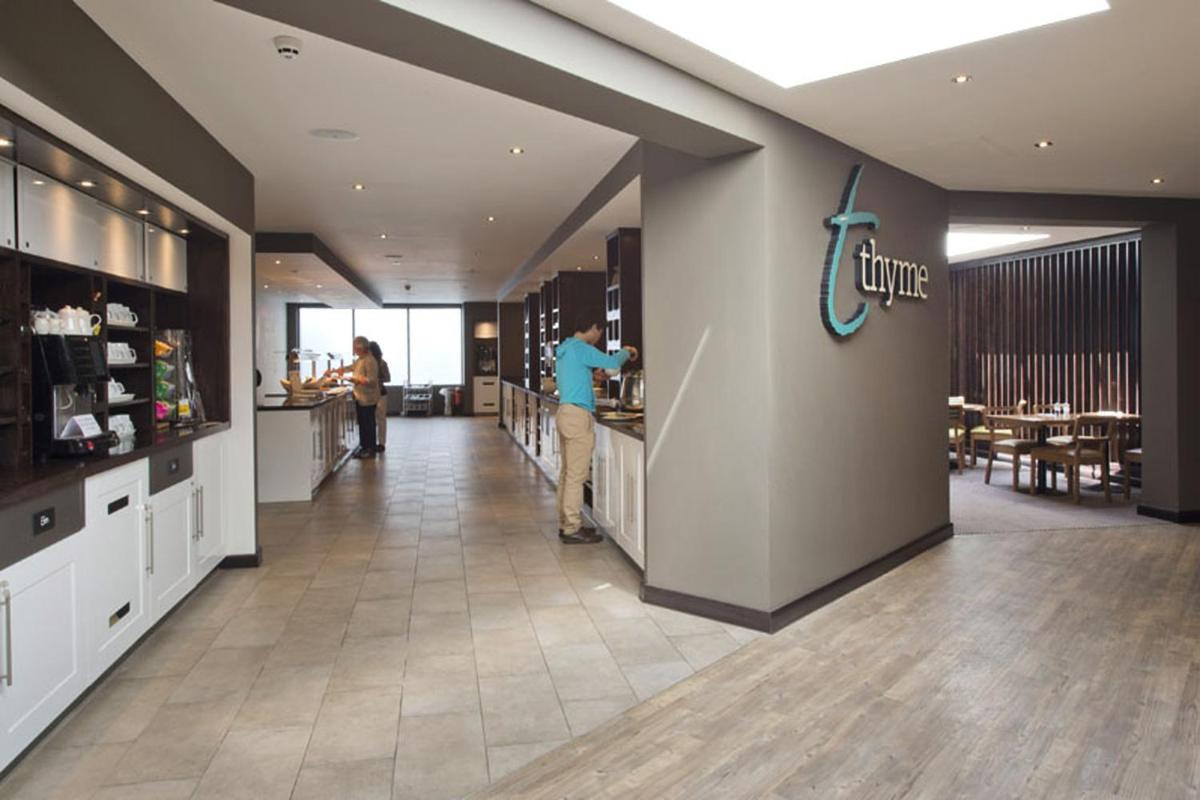 Premier Inn Heathrow Airport Terminal 4 - Housity