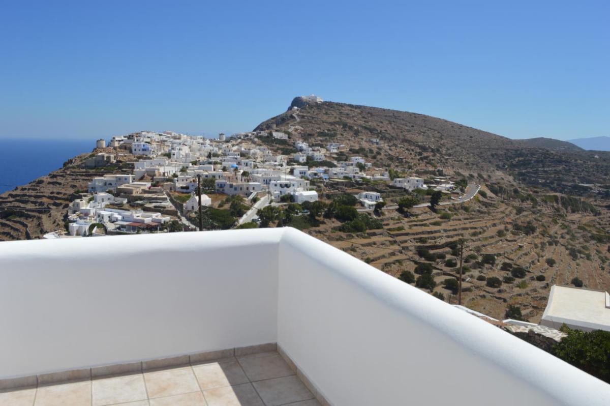 Superb view House-Sikinos Island-Chorio - Housity