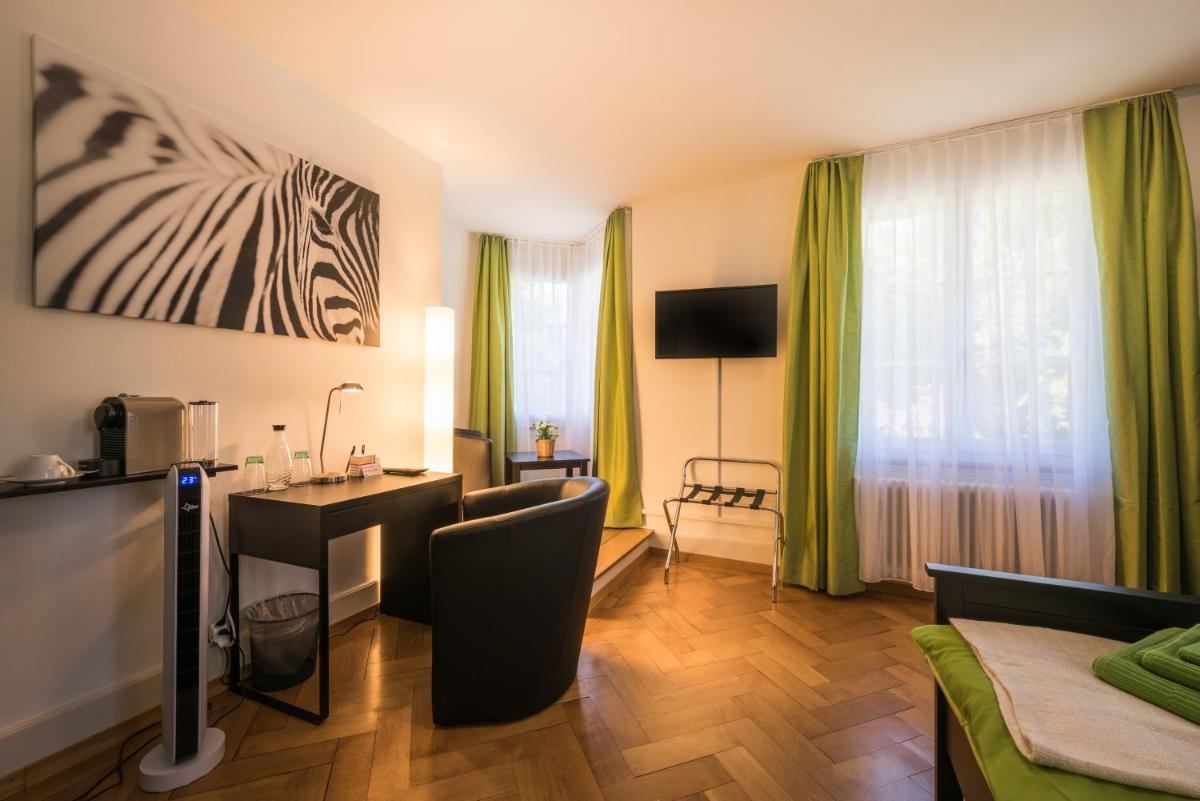 Bed & Breakfast Villa Alma - Housity