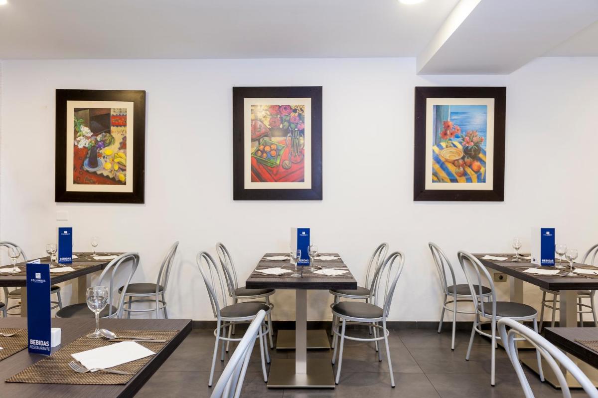 Un restaurante o sitio para comer en Kn Aparthotel Columbus