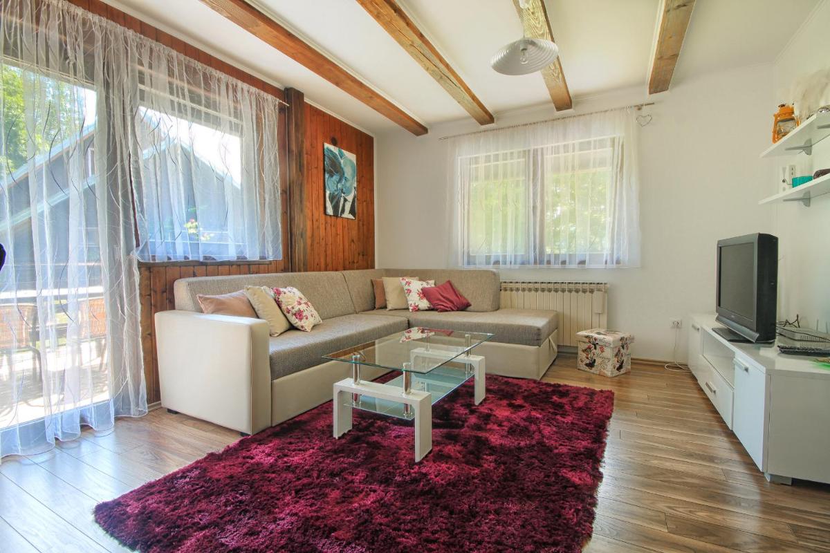 Suitetrails - Estavela Holiday home