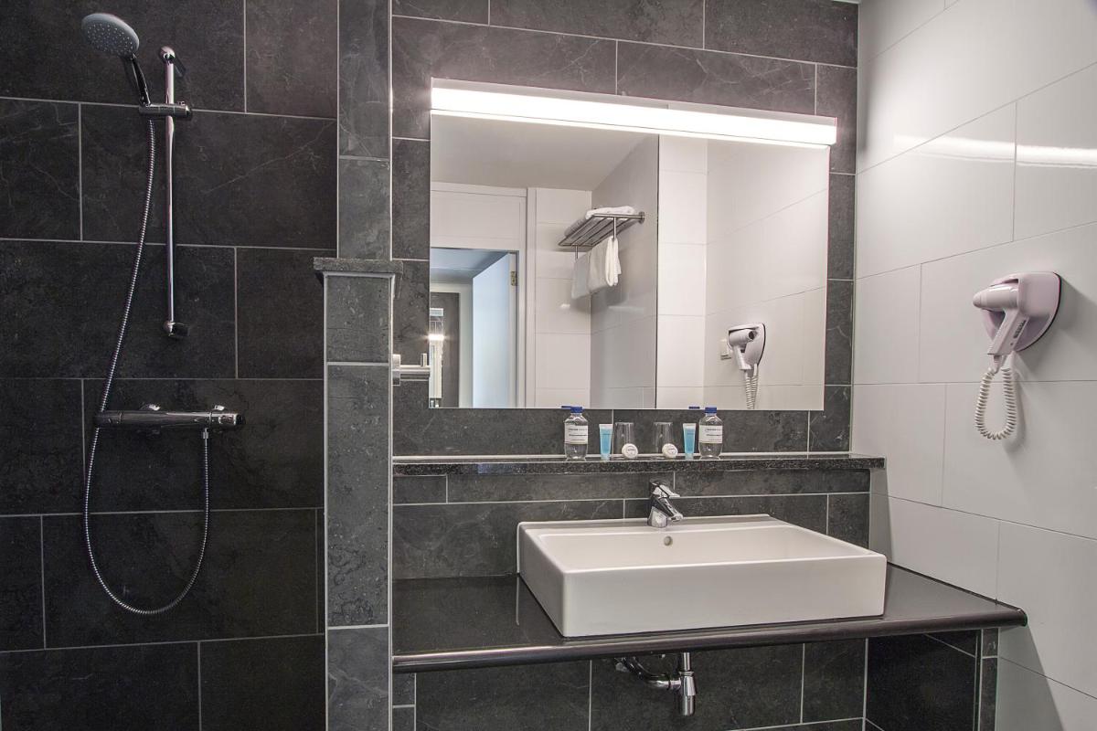 Bastion Hotel Zoetermeer - Housity