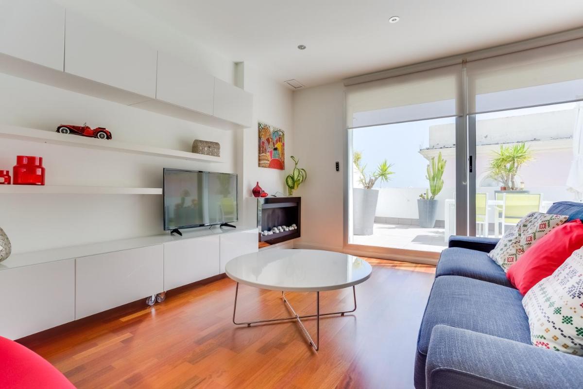 Atico del MARQUES free parking by Cadiz4Rentals - Housity