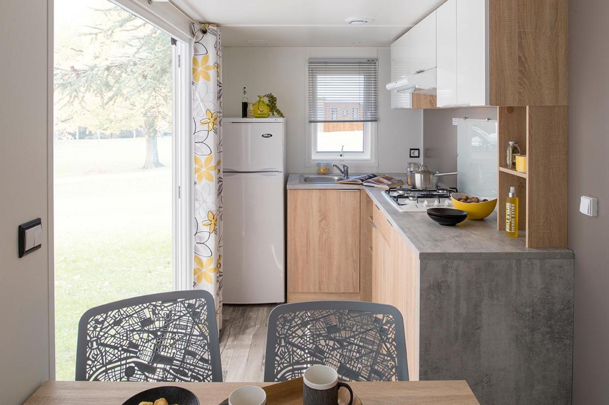 Camping Les Chênes Verts - Housity