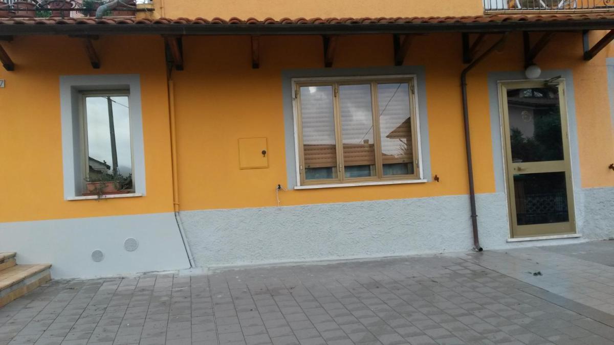 Casa Gialla - Housity