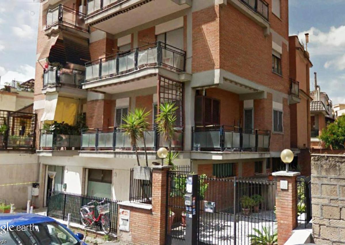 Soleggiato Appartamento Battistini - Housity