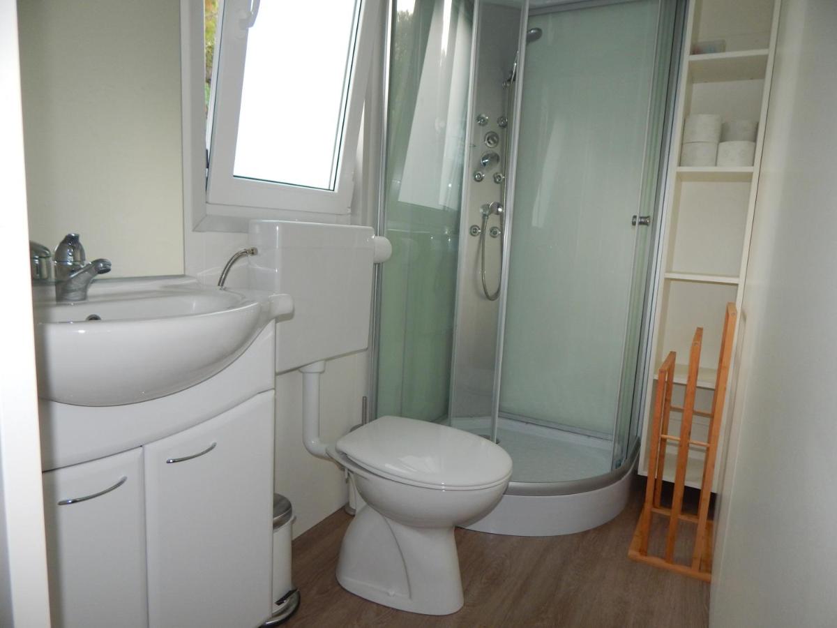 Mobile House on Drage Beach - Housity