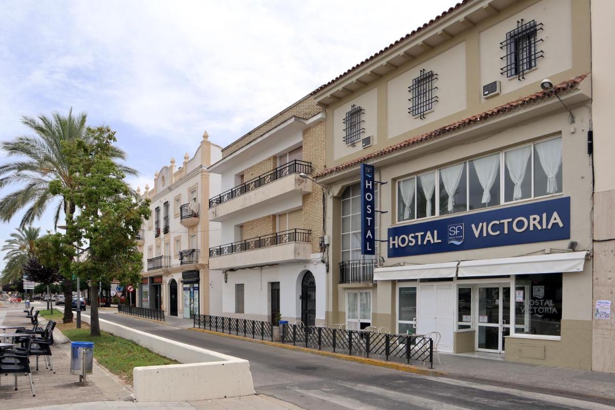 Hostal Victoria - Housity