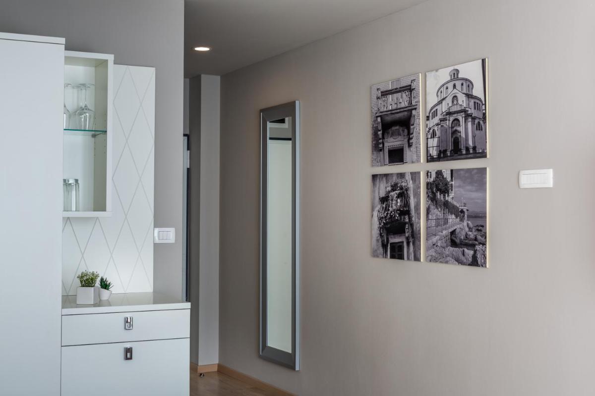 Apartments & Rooms Preelook - Housity