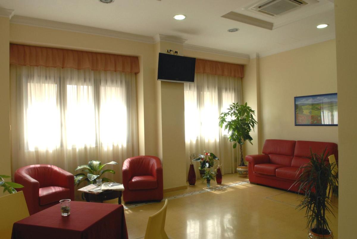 Hotel Paradiso Delle Madonie - Housity