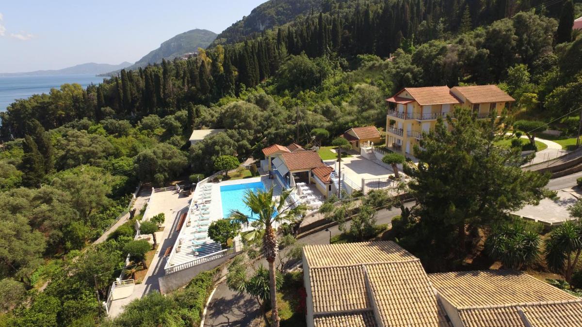 Brentanos Apartments - A - View of Paradise - Housity