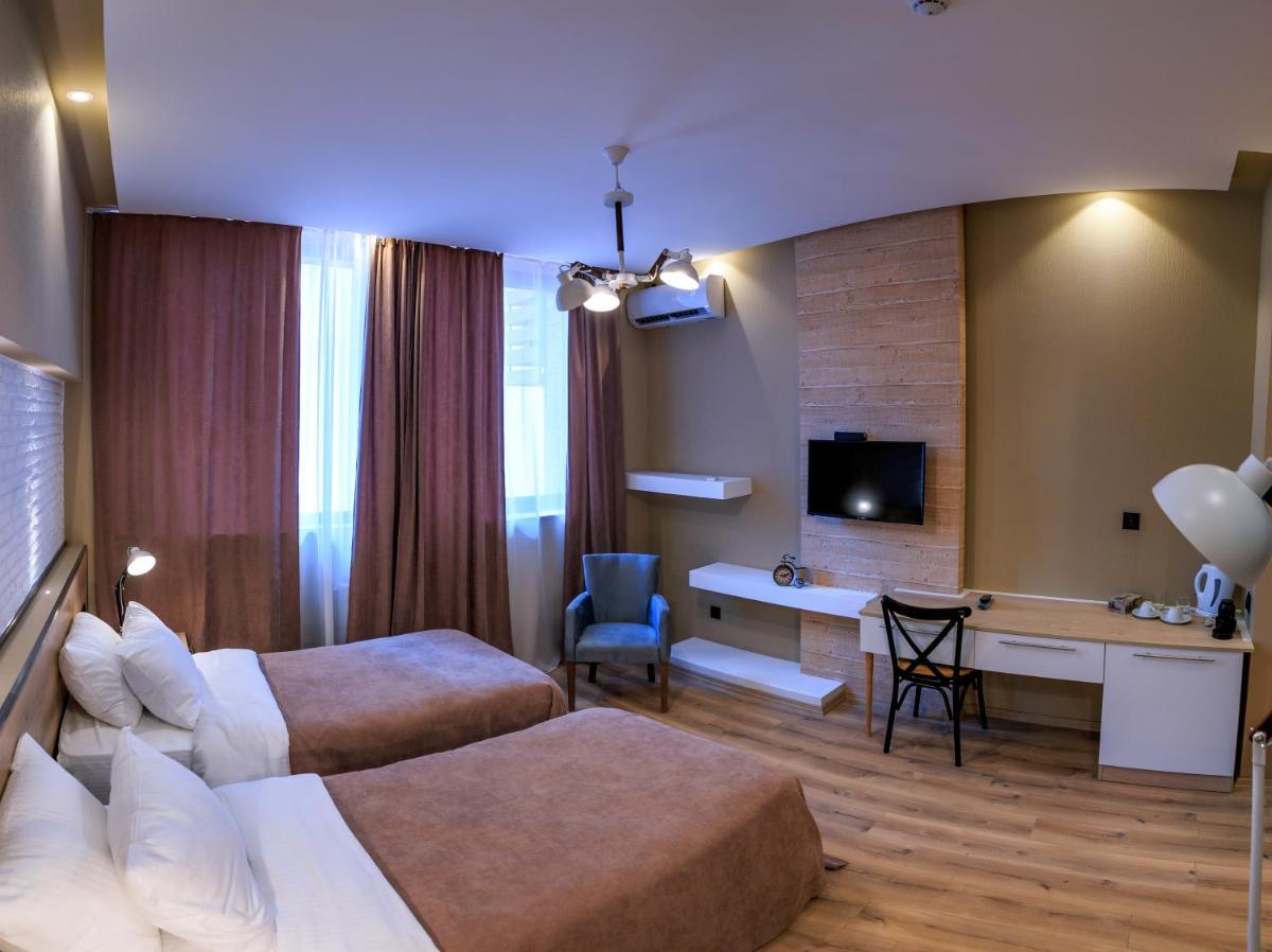 Hotel Georgian Holiday - Housity