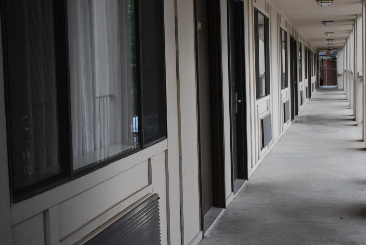 The University Inn at Emory - Housity