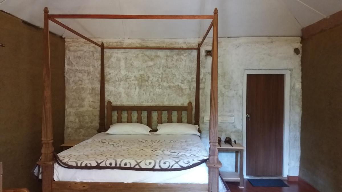 Raj Estate Stay - Housity