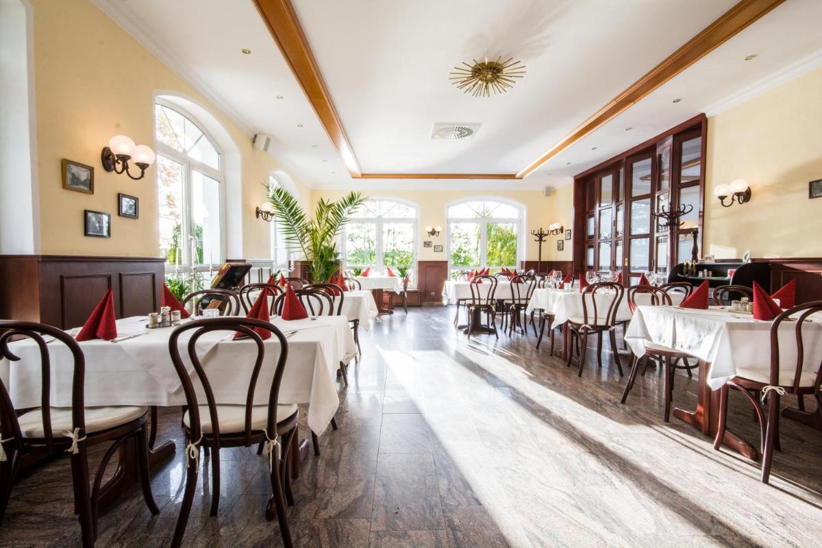 Hotel & Restaurant Haus am See - Housity