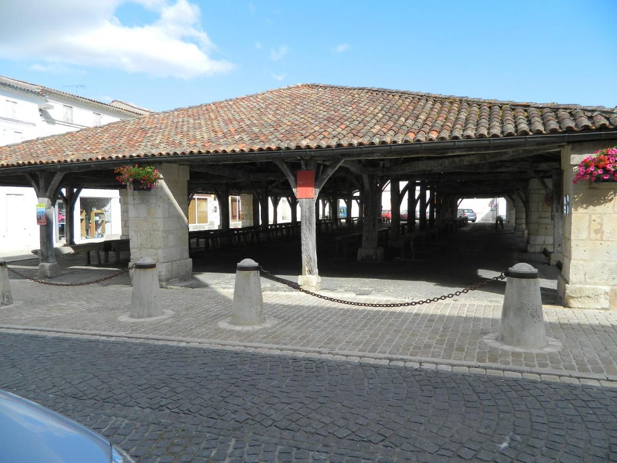 Chambre d'Hôtes Les 3 Moulins - Housity